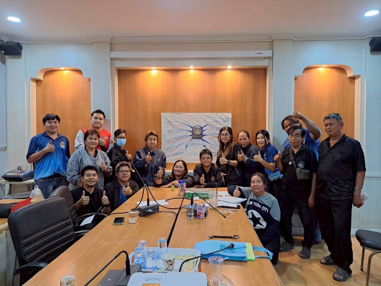 พช.ศรีประจันต์ จัดประชุมผู้นำอาสาพัฒนาชุมชน (ผู้นำ อช.) ไตรมาส ๑ ประจำปีงบประมาณ พ.ศ. ๒๕๖๙ 